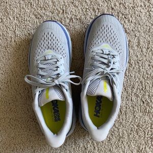 Hoka Clifton 7